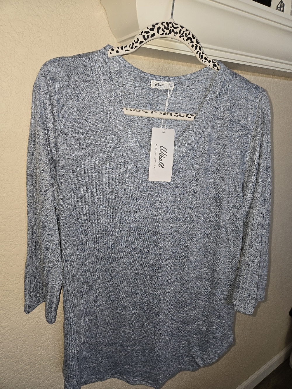 Blue V-Neck Lightweight Knit Top, L